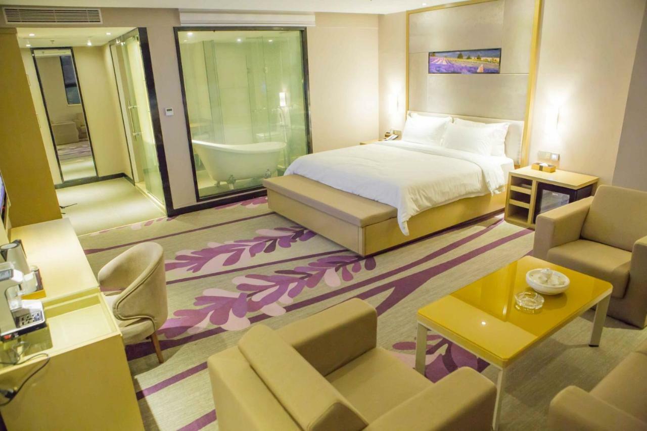 Lavande Hotel Shantou Bagian luar foto